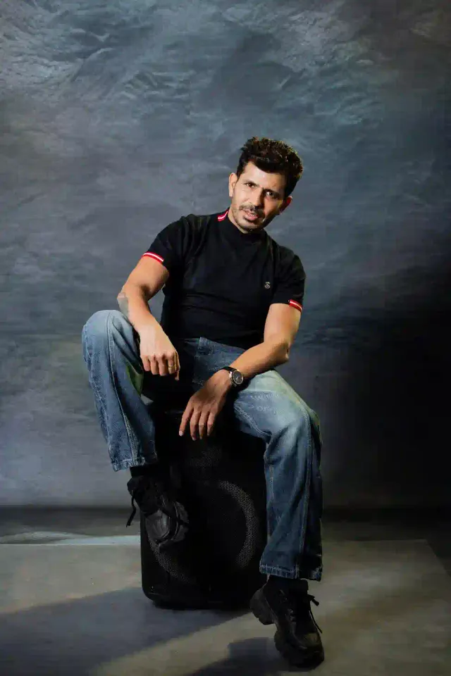 Jeet Mohnani, Founder & Principal Photographer